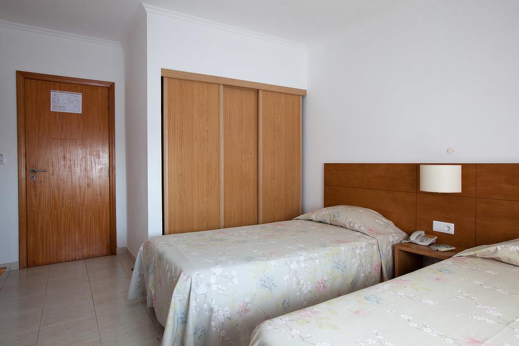 Hotel Solmar Calheta  Phòng bức ảnh